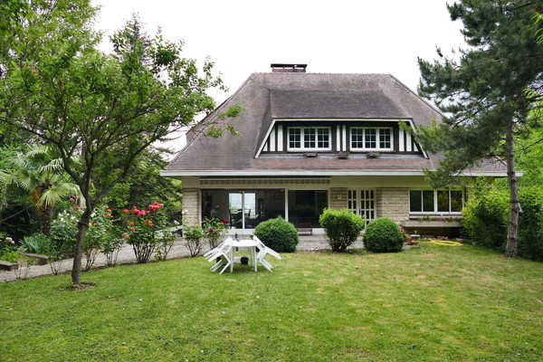 VENDU Maison avec vue à Aubergenville